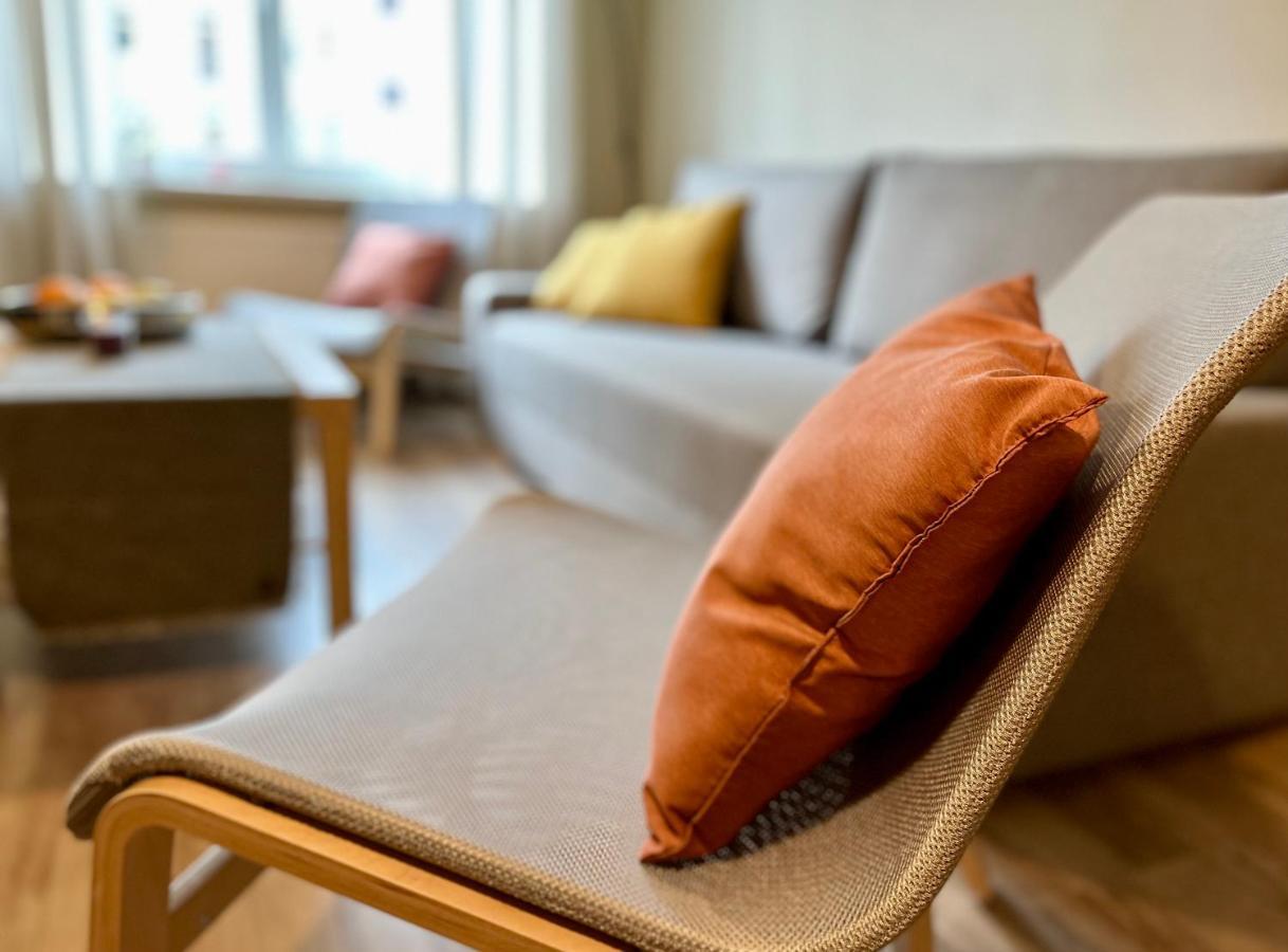 Cozy Vibes Like Home It Is Quiet Apartment With Three Bedrooms Riga Esterno foto